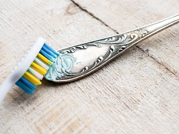 Как очистить серебро в домашних условиях: простая инструкция - Я Покупаю