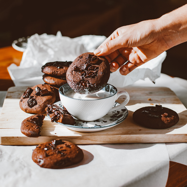 как приготовить шоколадное печенье в домашних условиях рецепт с фото | Дзен