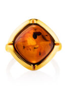 Элегантное кольцо «Зефир» из золочёного серебра с натуральным янтарём Amber