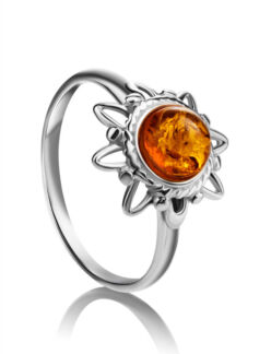 Серебряное кольцо «Гелиос» с круглой вставкой из коньячного янтаря Amberhol