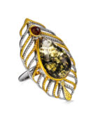 Эффектное кольцо «Павлин» из серебра с позолотой и зелёного янтаря Amberhol