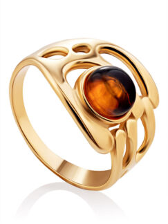 Необычное позолоченное кольцо «Иллюзия» с натуральным коньячным янтарём Amb