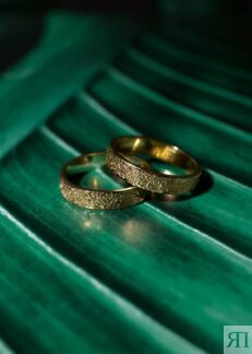 Обручальные кольца (пара) с бриллиантовой фактурой Brilliance Au.585