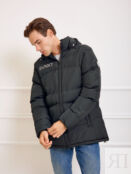 Чёрная утеплённая куртка с капюшоном Sevenext